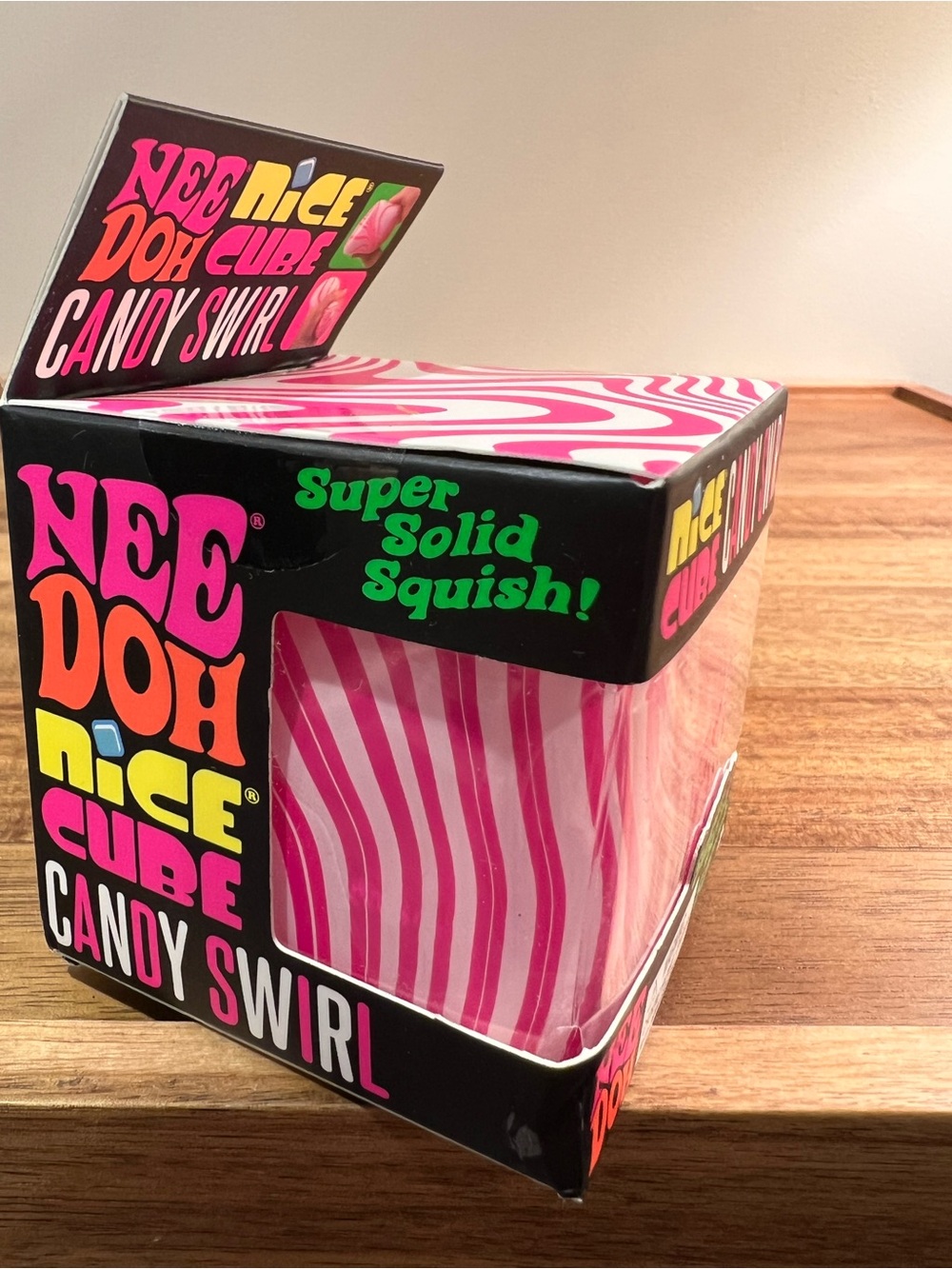 🔥🩷🤍NeeDoh Nice Cube Candy Swirl Super Solid Squish — Pink & White - Picture 2 of 6